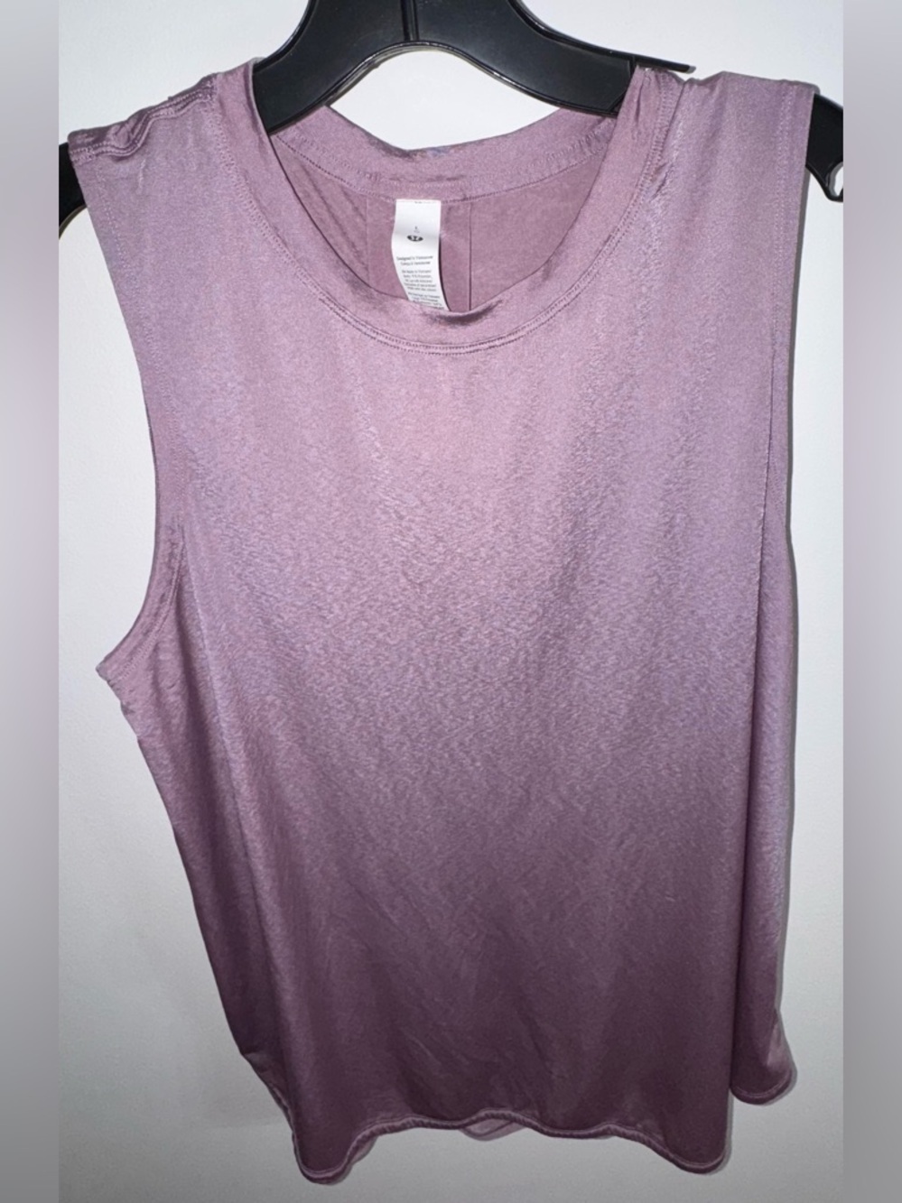 Lululemon Lightweight Split-Back Training Tank Top